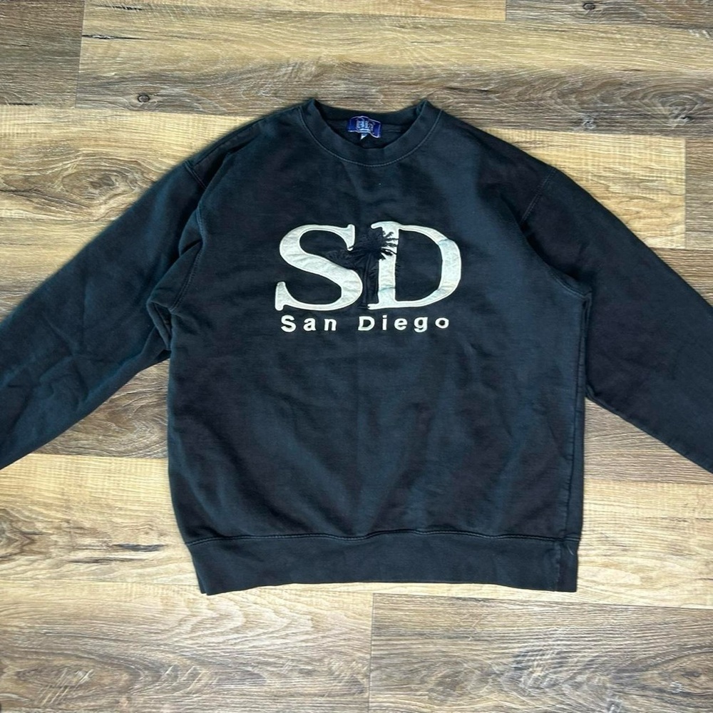 Ocean Beach Sportswear Unisex Medium Black San Diego Embroidered Crewneck Shirt